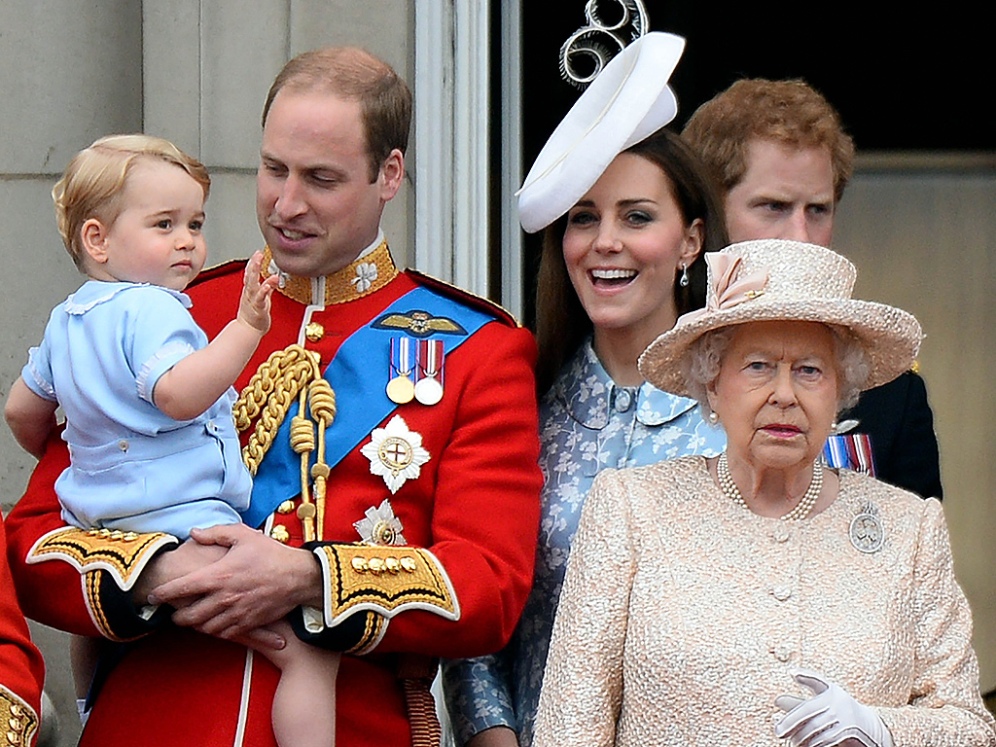 Per la sua prima apparizione al Trooping the Colour, il principino George era vestito come suo padre William allo stesso evento nel 1984!