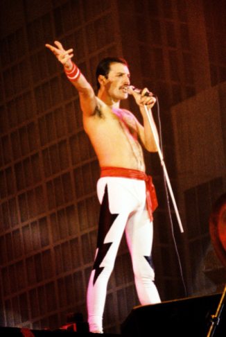 Freddie Mercury, live 1984