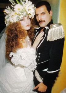 Freddie Mercury e Jane Seymour, Fashion Aid, 1985.