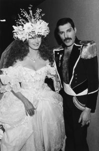 Freddie Mercury e Jane Seymour, Fashion Aid, 1985