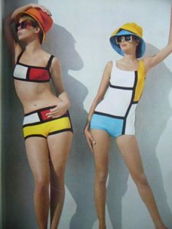 ispirati a Mondrian, che doveva andare molto di moda negli anni Sessanta!
