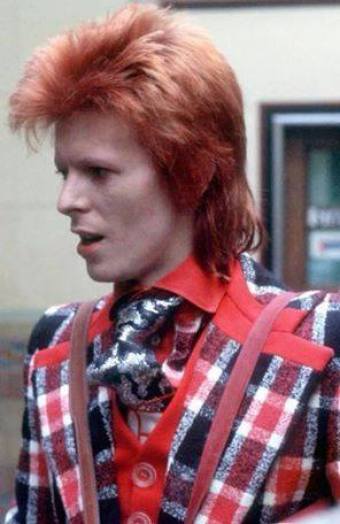 Bowie in a checked suit, Ziggy era