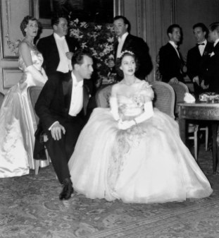 La principessa Margaret, in un bellissimo abito Dior