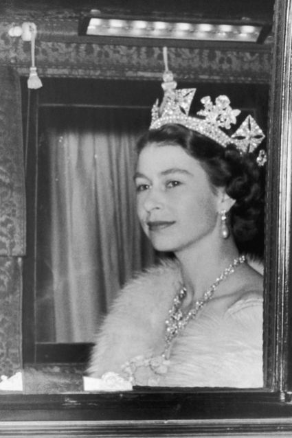 Elisabetta II, 1952